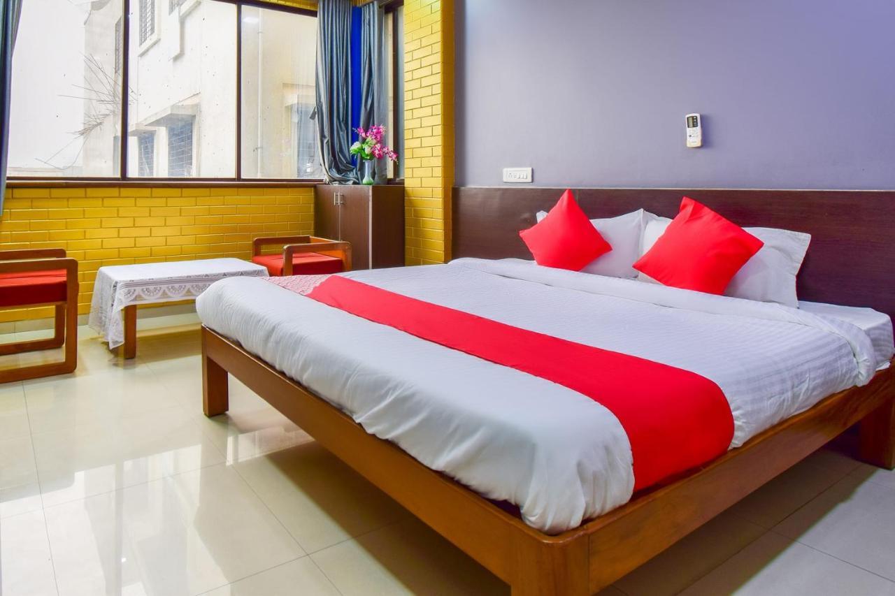 Oyo 67509 Hotel Tukson Narayangaon Eksteriør bilde